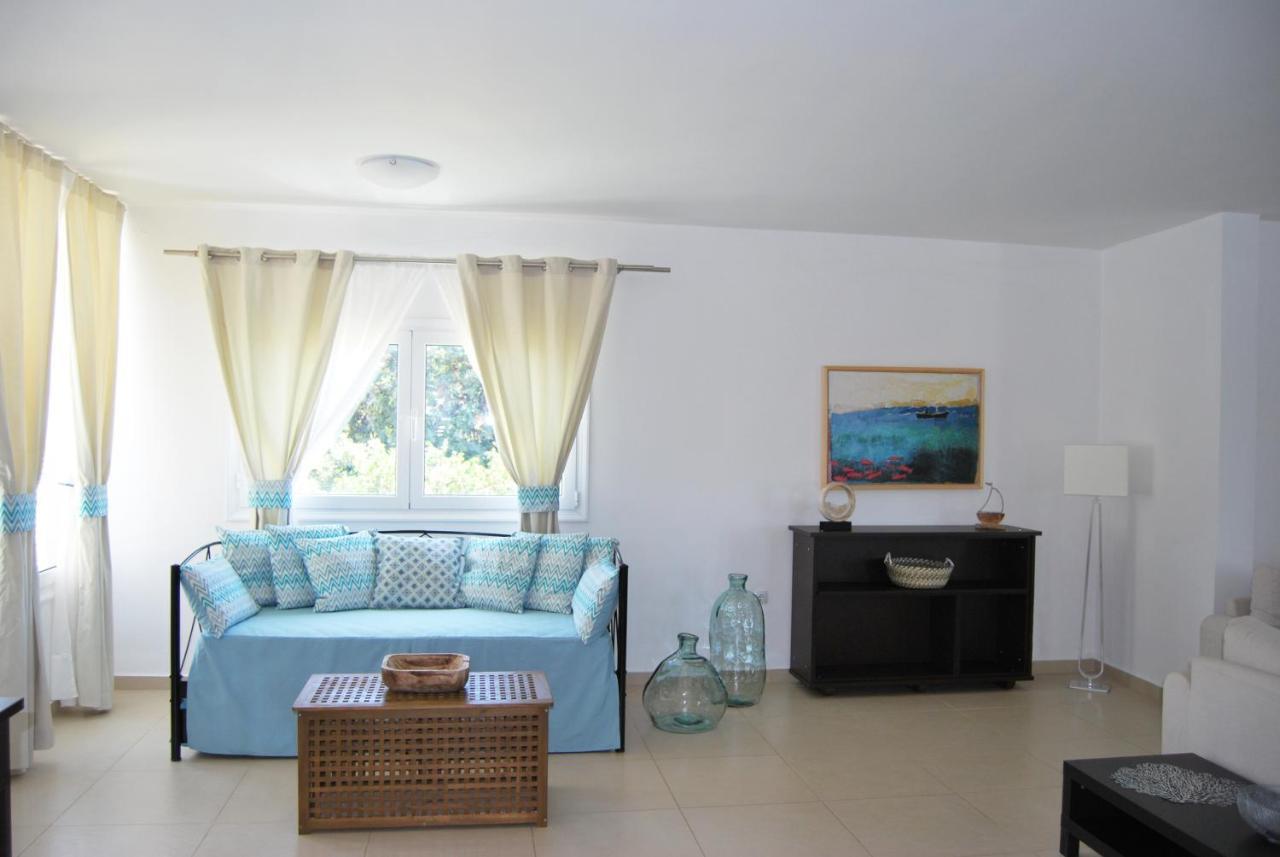 Chrysiida Suites Tersanas Bagian luar foto