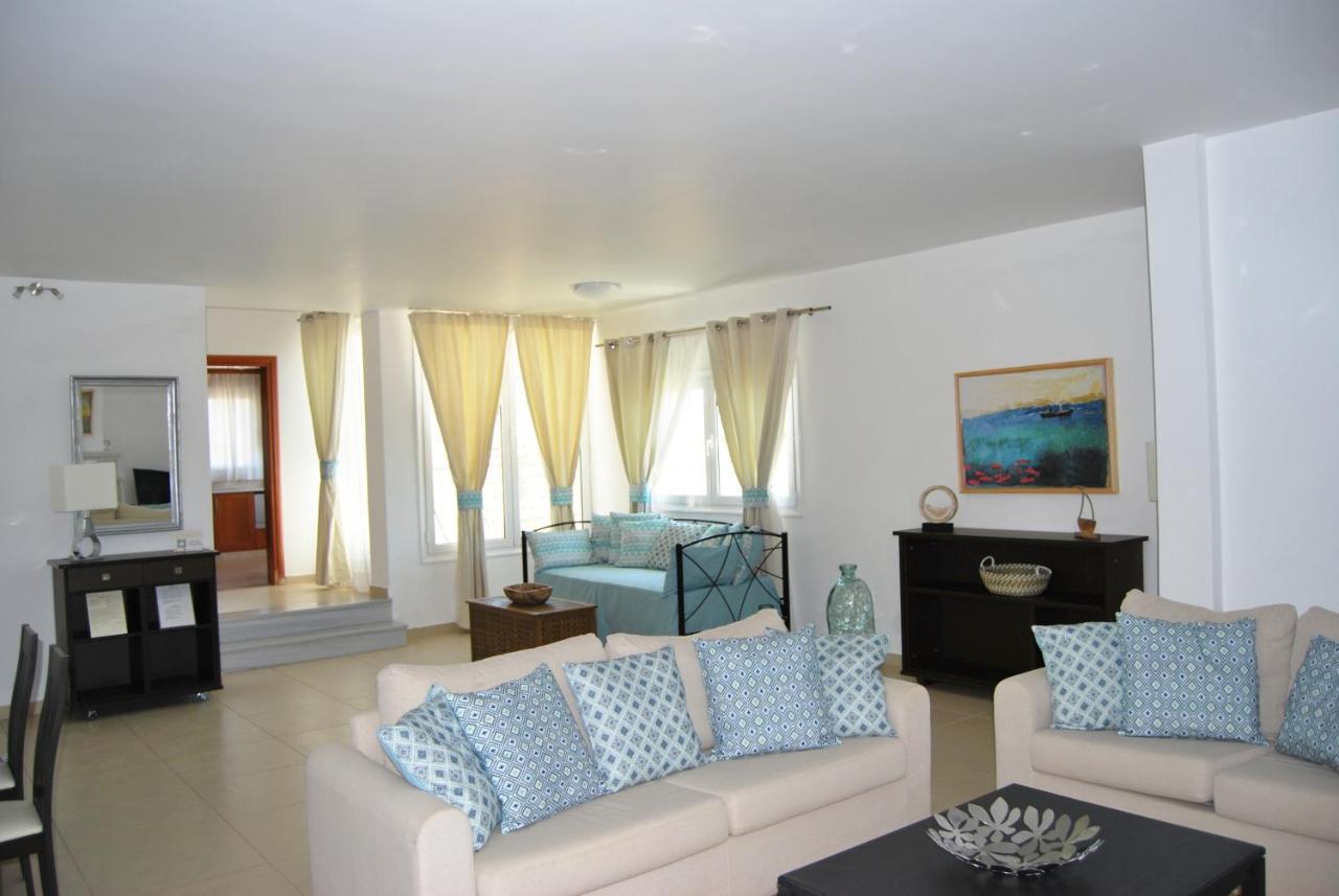 Chrysiida Suites Tersanas Bagian luar foto